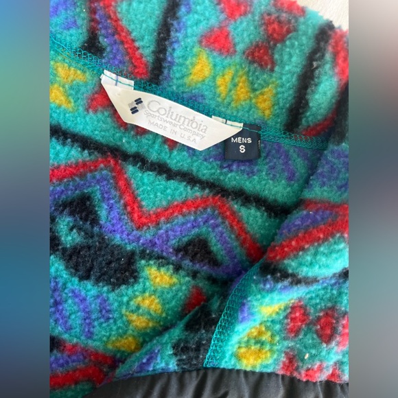 ✨COLUMBIA VIBRANT PATTERNED 1/4 SNAP PULLOVER - Picture 9 of 9